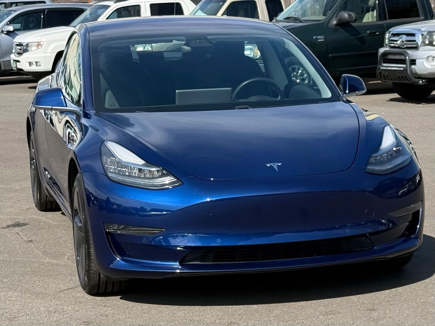 tesla model 3 2018 5YJ3E1EA0JF022962 image tesla model 3 2018 5YJ3E1EA0JF022962 image